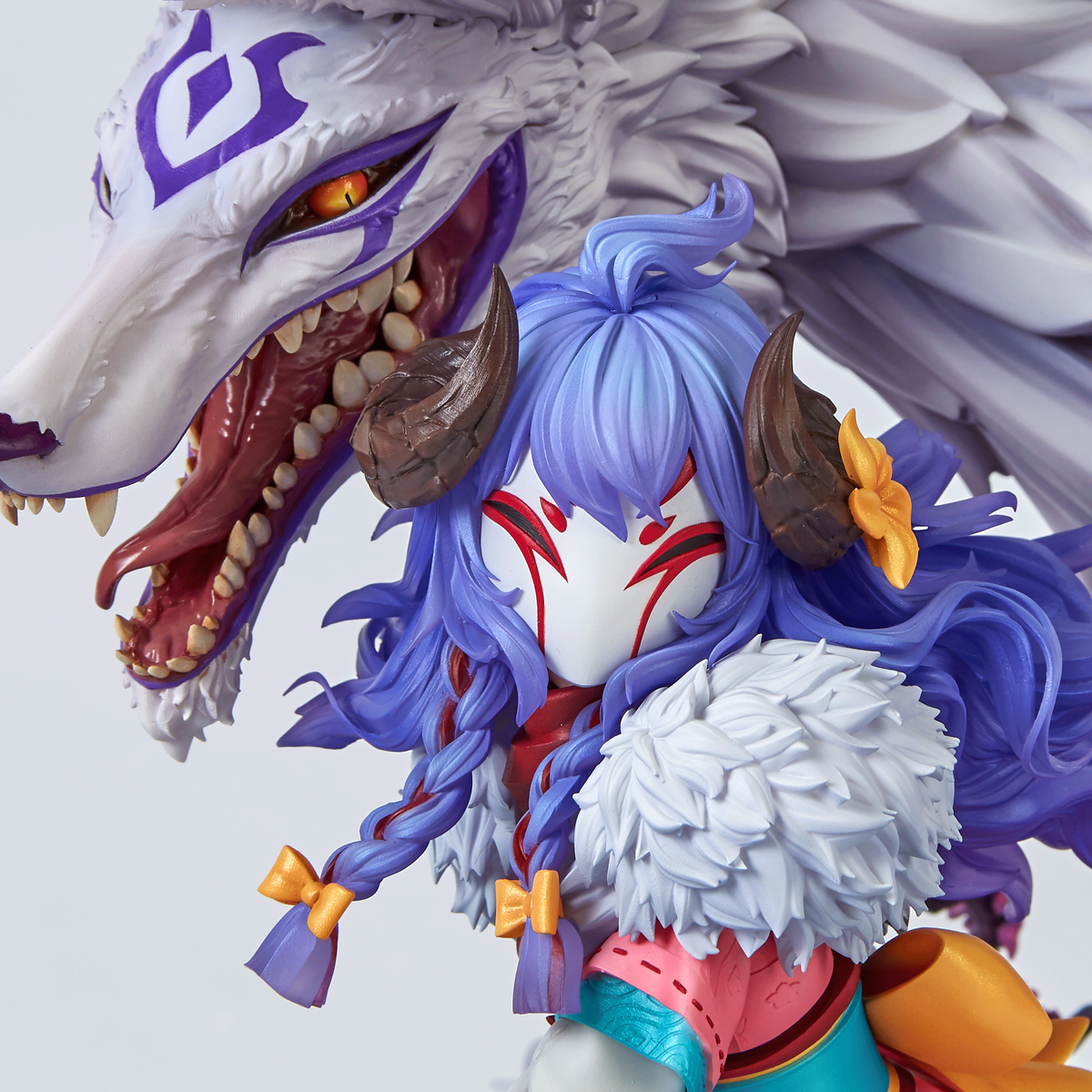 Spirit Blossom Kindred Statue | Riot Games Store