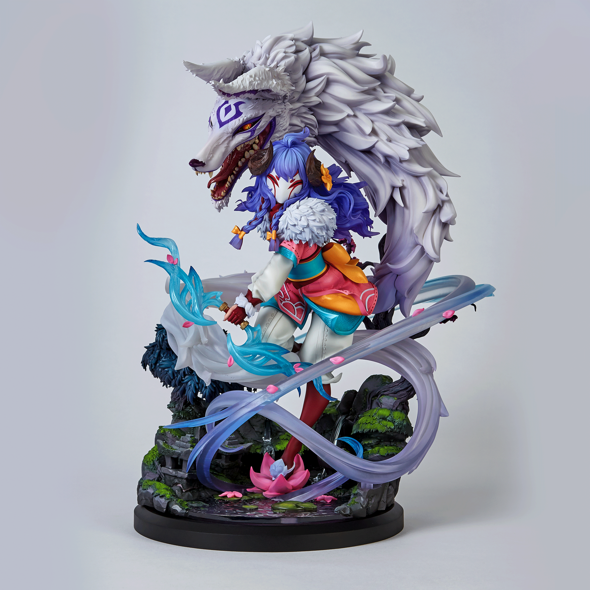 Spirit Blossom Kindred Statue | Riot Games Store