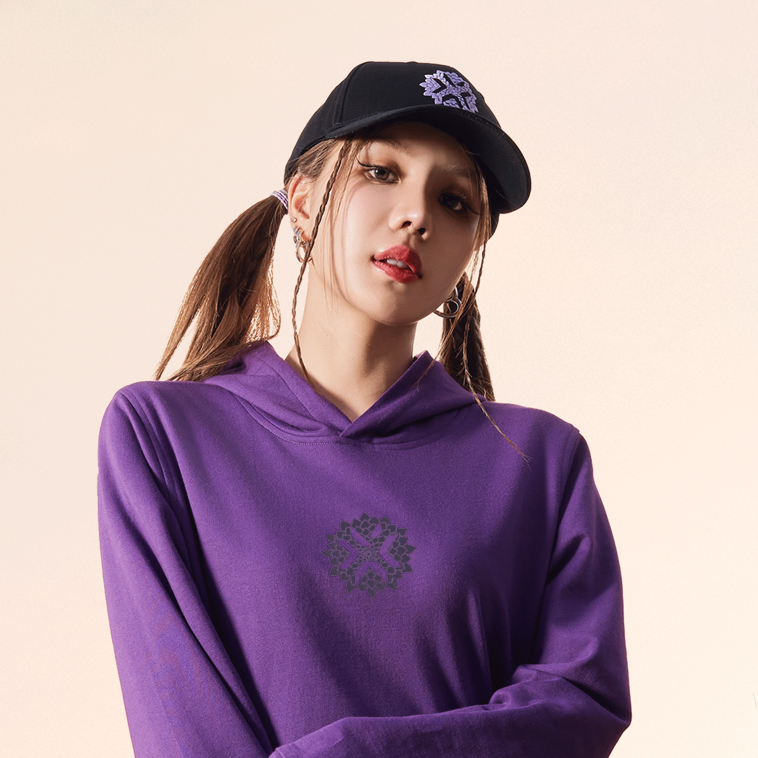 VALORANT Masters Bangkok 25 // Dawn of the Duelist Hoodie | Riot VALORANT Masters Bangkok 25 // Dawn of the Duelist Hoodie | Riot