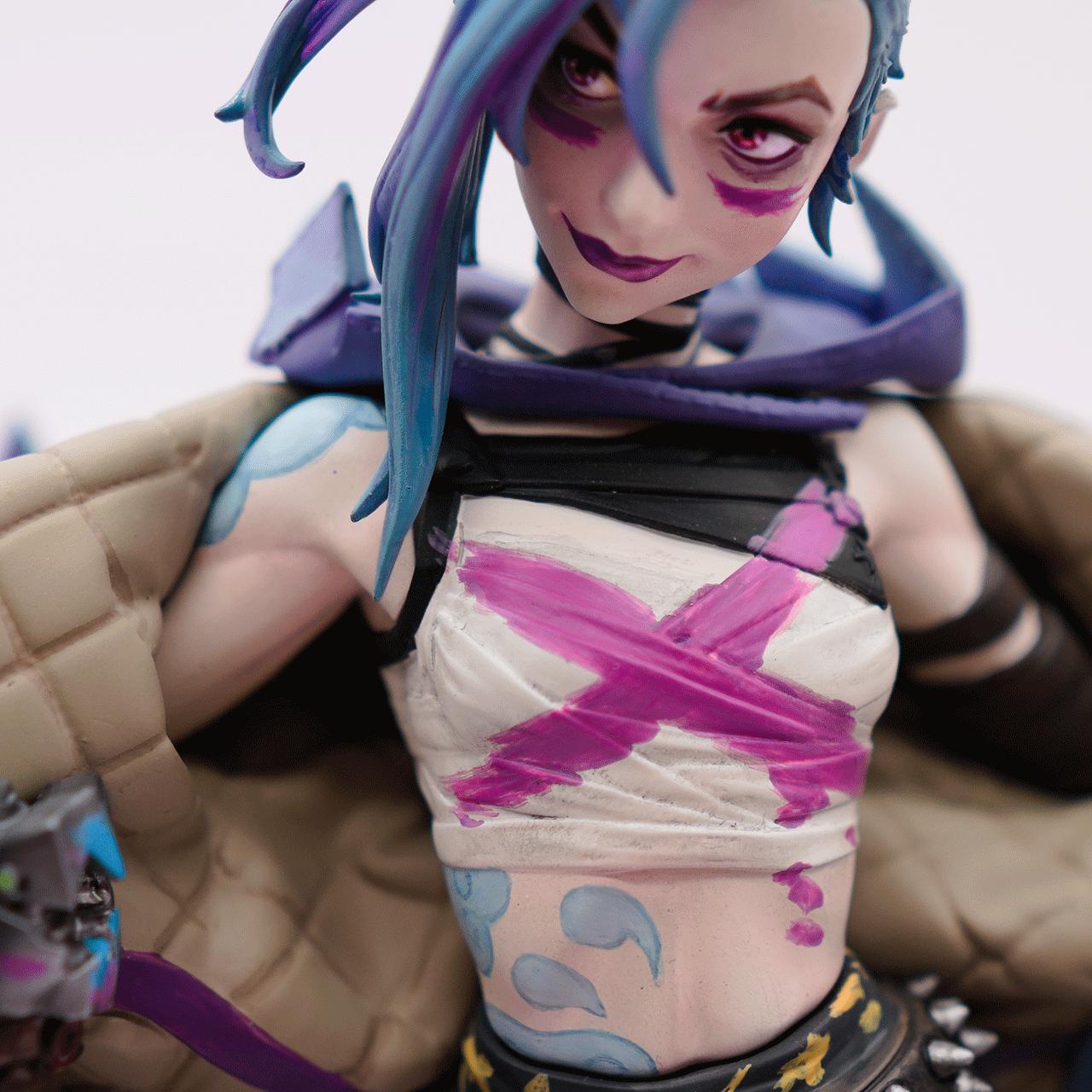 League of Legends ARCANE VALORANT フィギュア League of League of Legends ARCANE VALORANT フィギュア League of