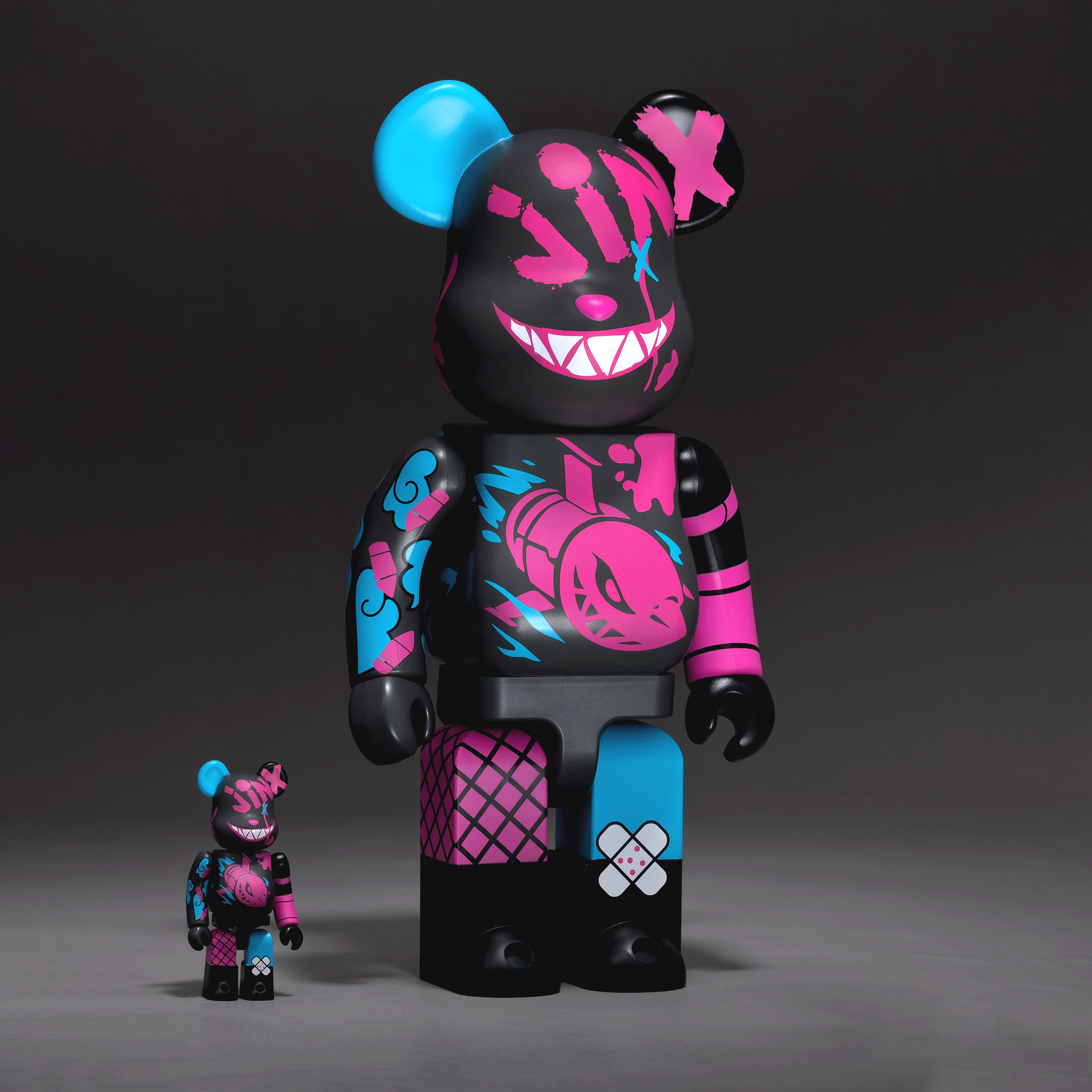 BE@RBRICK Jinx 100% & 400% | Riot Games Store BE@RBRICK Jinx 100% & 400% | Riot Games Store
